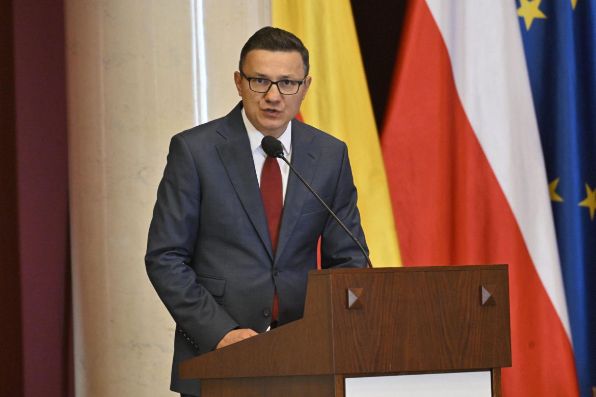 Wotum zaufania i absolutorium dla prezydenta Rafała Trzaskowskiego