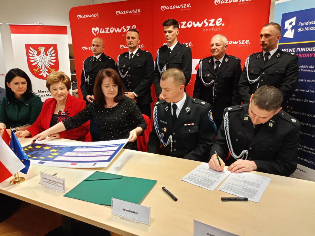 Dzięki wsparciu z Unii Europejskiej, w całym subregionie siedleckim za 48 mln zł zakupione zostaną 32 nowe wozy strażackie