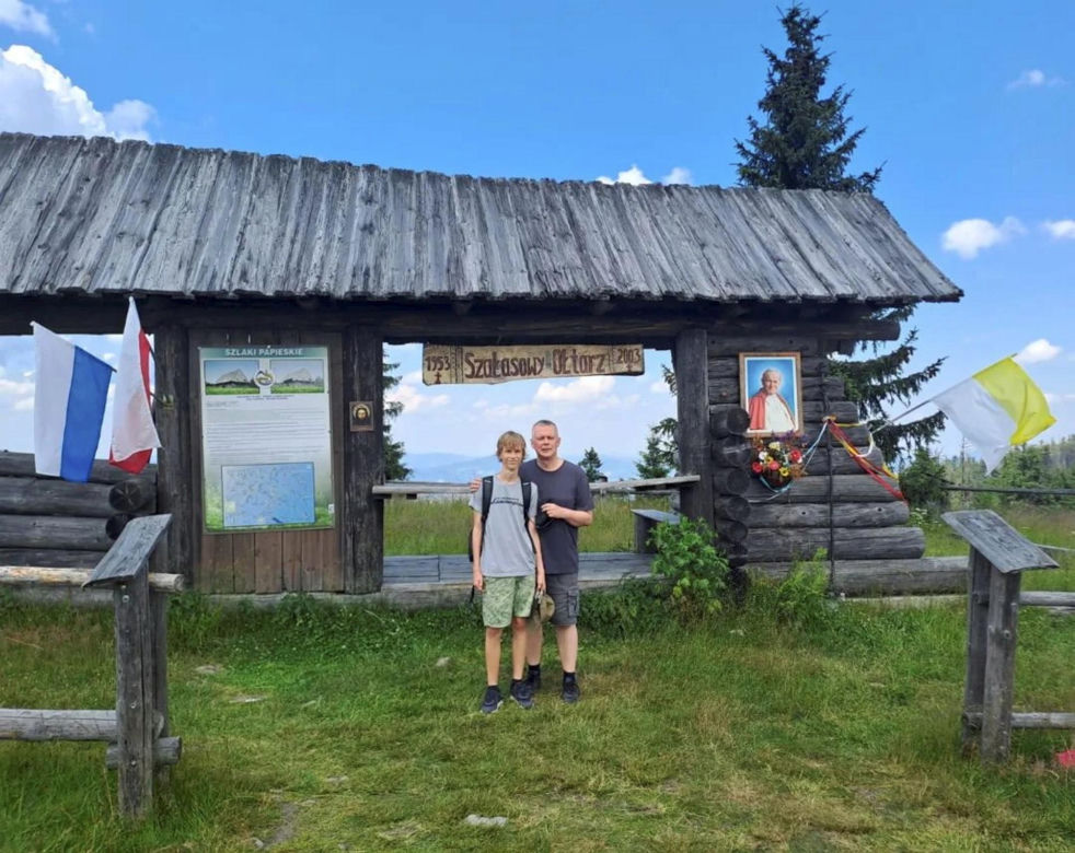 Siemoniak na męskim wypadzie z synem