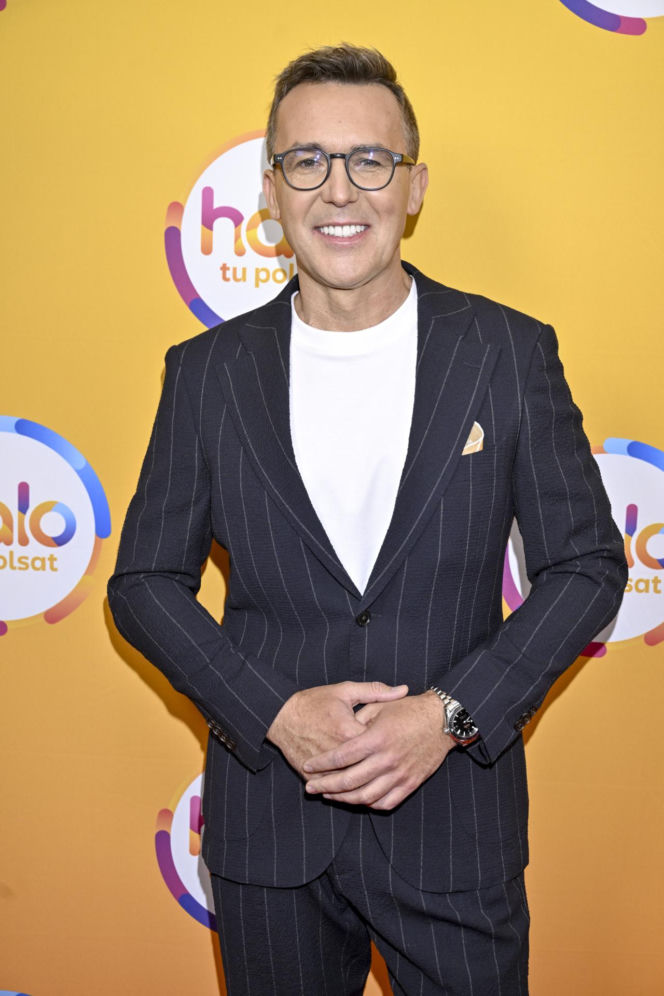 Maciej Kurzajewski pokazał archiwalne zdjęcie. Tak wyglądał 25 lat temu. Bardzo się zmienił?