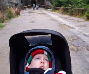 Ciężko chory Jasio zdobywa polskie góry. Jego rodzice nie zrezygnowali ze swoich pasji