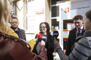 Przełom w sprawie kary za dwa centymetry? Właścicielka piekarni spotkała się z dyrektorem ZDM