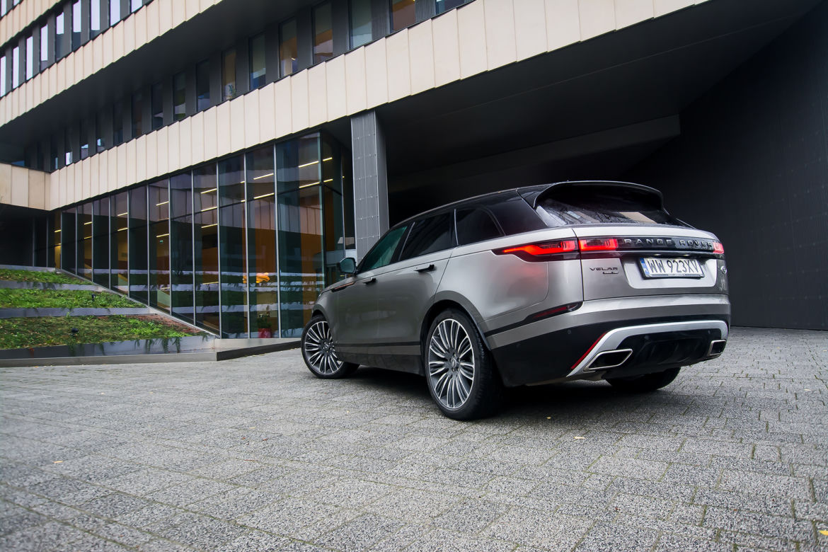 Range Rover Velar First Edition R-Dynamic D300 HSE