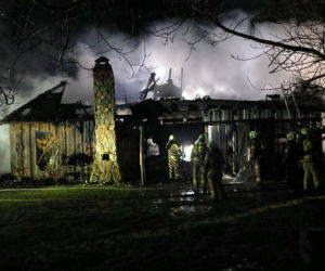 Pożar budynku w miejscowości Bartoszówka w powiecie grodziskim