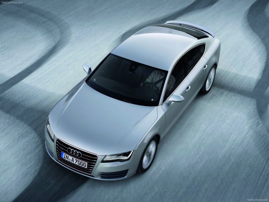 Audi A7 hatchback, model 2011