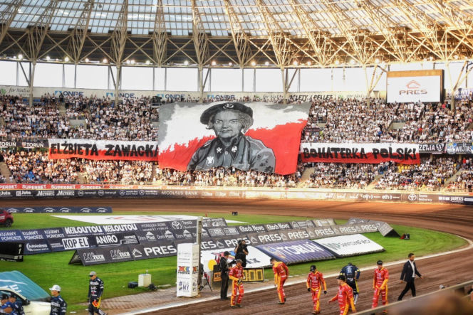 PRES Grupa Deweloperska Toruń - Betard Sparta Wrocław, zdjęcia kibiców i zawodników z meczu 13. kolejki PGE Ekstraligi