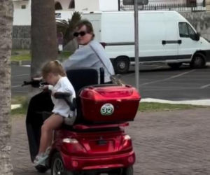 Olga Frycz z rodziną na wakacjach