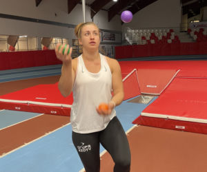 Malwina Kopron stęskniła się za medalami. Żongluje piłkami, by jej młot latał daleko