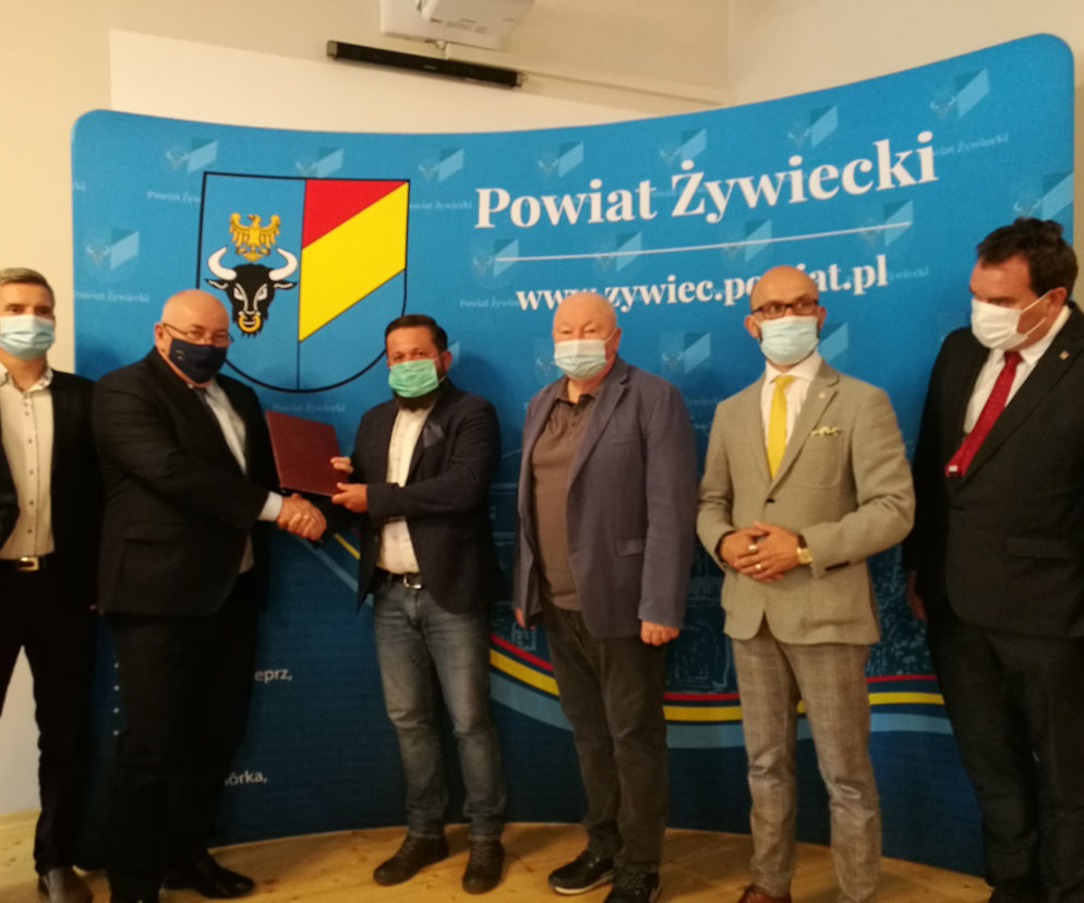 Umowa podpisana. Za rok bedzie gotowa droga