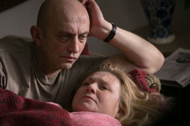 Służby specjalne. Marian Bońka (Janusz Chabior), Halina (Aldona Jankowska)