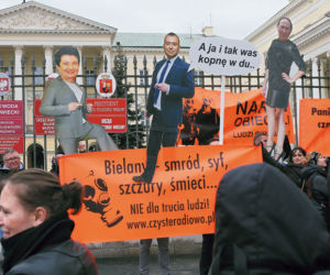 Mieszkańcy protestują przeciwko smrodowi 