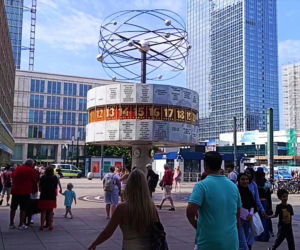 Weltzeituhr na Alexanderplatz