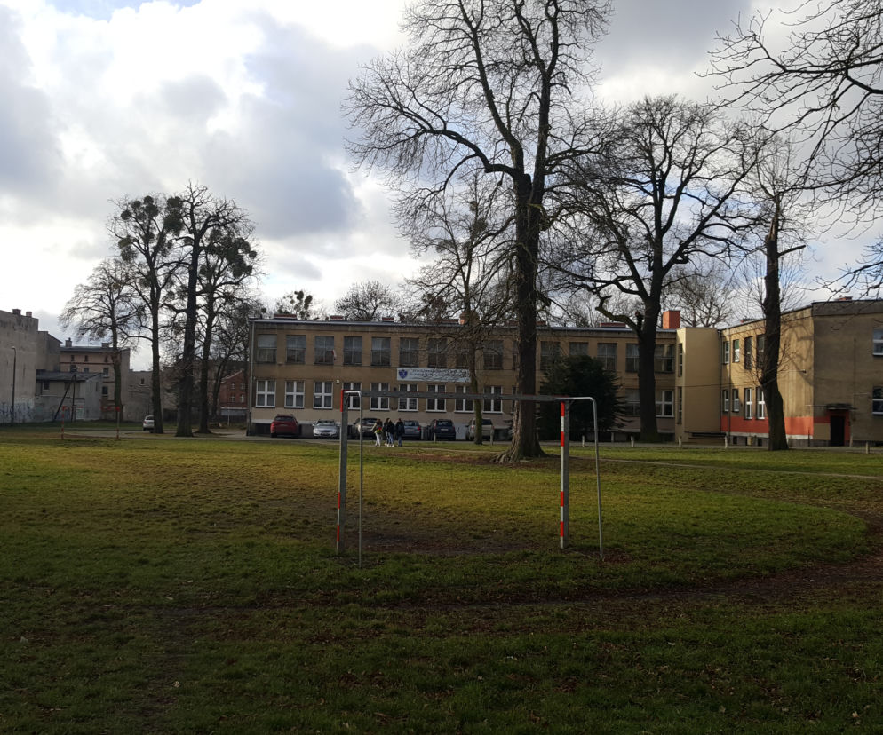 Boisko przy SP nr 17 w Grudziądzu