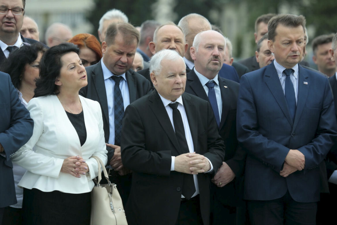 Kierowca Kaczyńskiego to milioner 