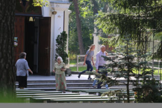 Mecenas Roman Giertych wyspowiadał się z głośnej imprezy najpierw przed Bogiem potem przed policjantem