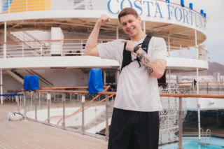 BiegPrzemek przebiegł półmaraton na statku Costa Fortuna