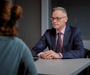 Na Wspólnej, odcinek 4178: Damian staje twarzą w twarz ze swoim prześladowcą. Krupski grozi mu poważnymi konsekwencjami - ZDJĘCIA