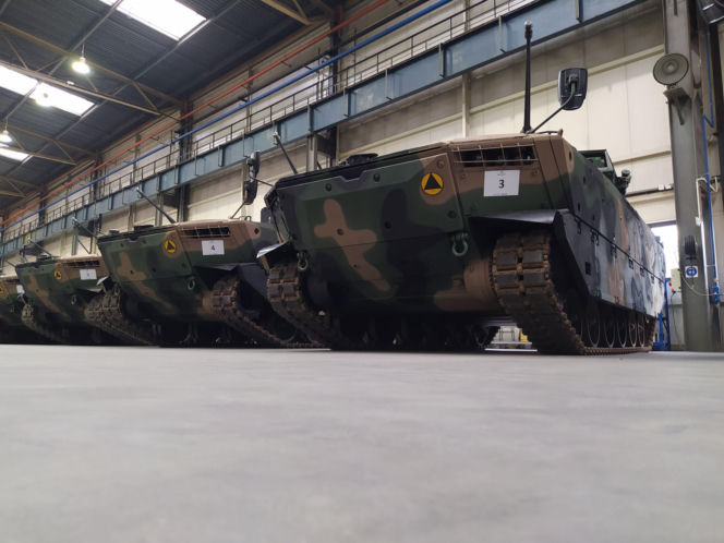 Pierwsze Borsuki wreszcie w wojsku. Szef MON: "111 Borsuków to nie jest nasze ostatnie słowo"