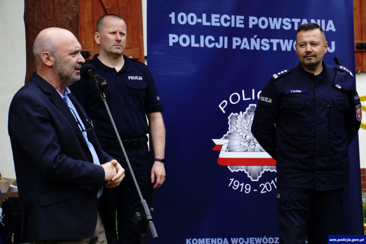 Podlaska policja ma nowe oznakowane radiowozy BMW serii 3 (G20)