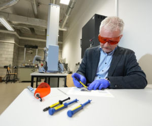 Dzięki temu plomby w zębach mogą być lepsze i trwalsze. Naukowcy z Politechniki z nowym pomysłem