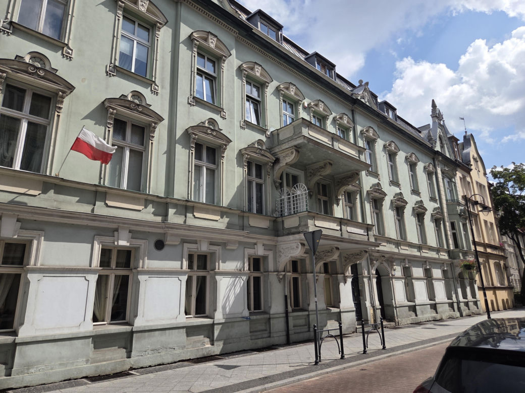Tak wygląda jedna z najbardziej eleganckich ulic w Bydgoszczy. Zapraszamy na spacer po ul. Cieszkowskiego