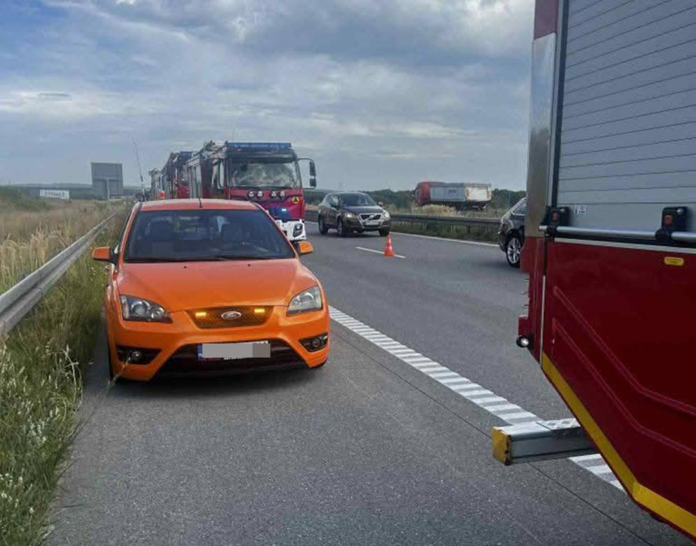 Wypadek na autostradzie A1. Zderzyły się ciężarówki