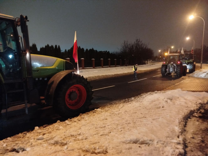 Protest rolników na spotkaniu z ministrem rolnictwa na Uniwersytecie w Siedlcach