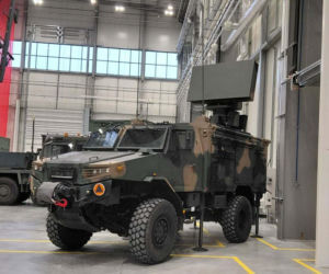 Program San to antydronowy „szwajcarski scyzoryk”? Premier i Szef MON na podpisaniu umowy