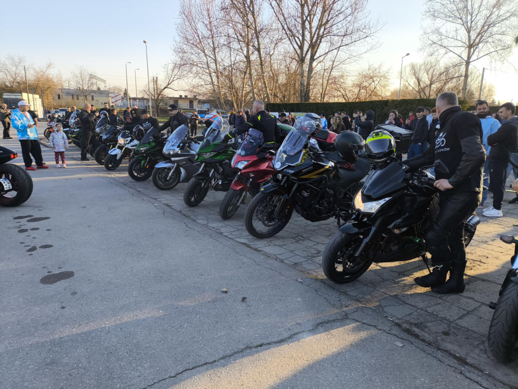 Smutny dzień dla tarnowskiego żużla. Kibice żegnają Unię Tarnów
