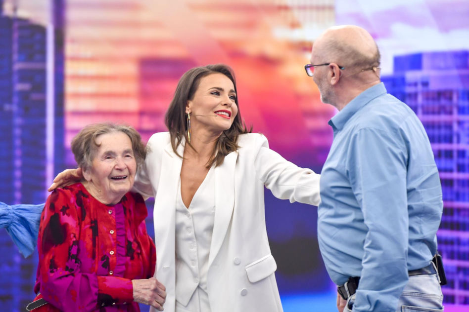 Edyta Herbuś z babcią