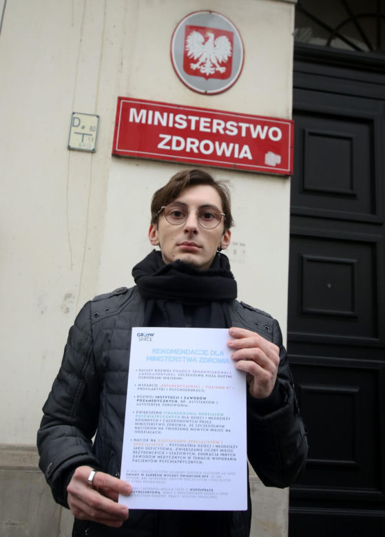 Coraz więcej dzieci chce się zabić! Aktywiści z fundacji GrowSPACE apelują do ministerstwa zdrowia