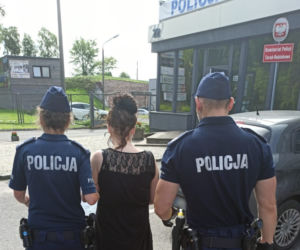 Akcja kryminalnych z Torunia w hotelu na terenie Lubicza Dolnego. Para przestępców zatrzymana