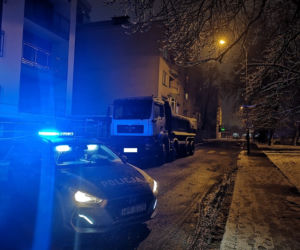 Śmiertelne potrącenie na Piłsudskiego/Sarniej w Łodzi: TIR zabił na pasach kobietę 