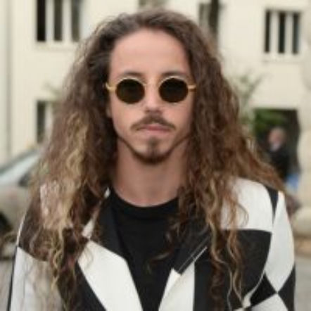 Michał Szpak wyda 80 tysięcy na stroje do Voice of Poland? Mamy komentarz stylistki