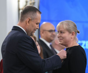 Prezydent w Dzień Kobiet wręczył odznaczenia zasłużonym kobietom