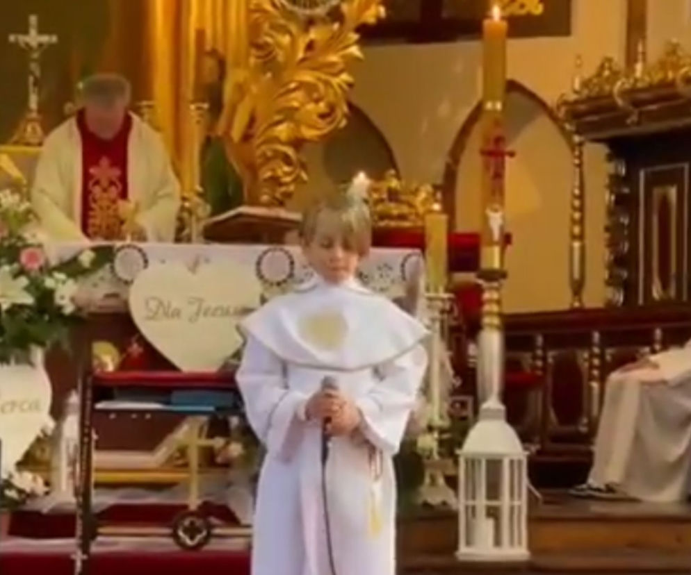 Drawsko Pomorskie. Niezwykły występ dziecka podczas komunii. Aż przechodzą ciarki [NAGRANIE]