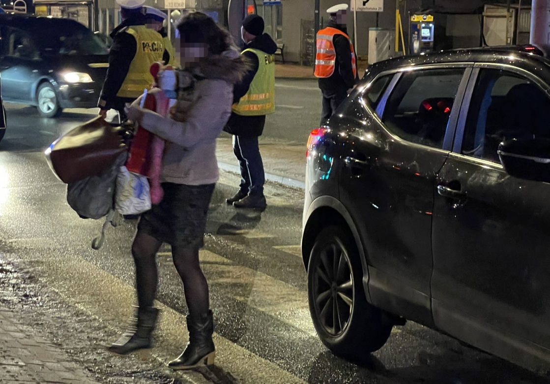 Legionowo. Piesza potrącona na przejściu. Za kierownicą prokurator