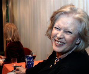 Beata Tyszkiewicz na przestrzeni lat. Tak zmieniał się wizerunek legendy polskiego kina