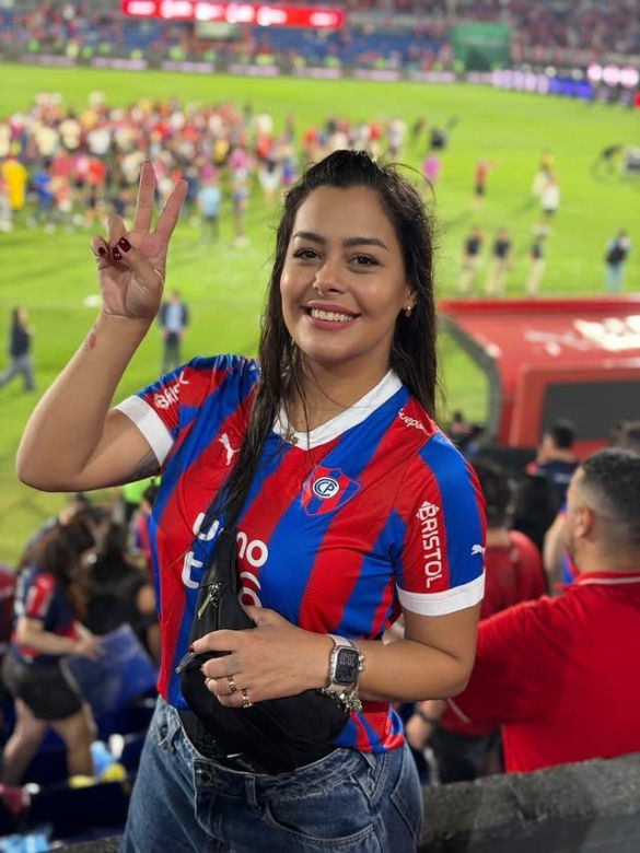 Larissa Riquelme