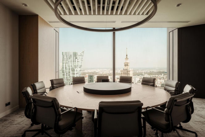 Baker McKenzie ma nową siedzibę w Varso Tower. Biuro zajęło trzy najwyższe piętra
