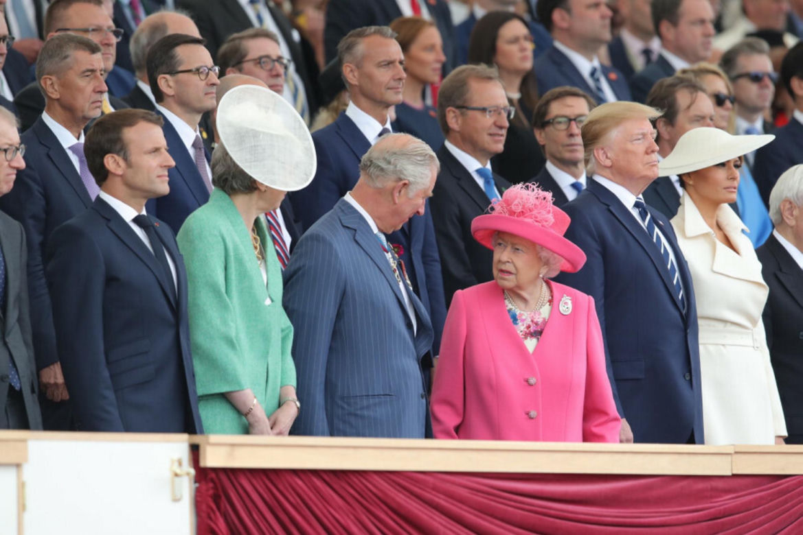 Trump u królowej był królem gaf! Teraz się poprawi?
