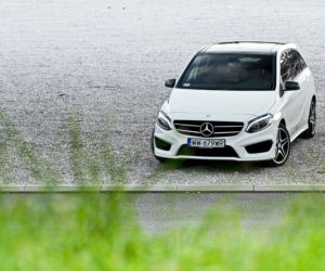 Mercedes-Benz B220 4Matic