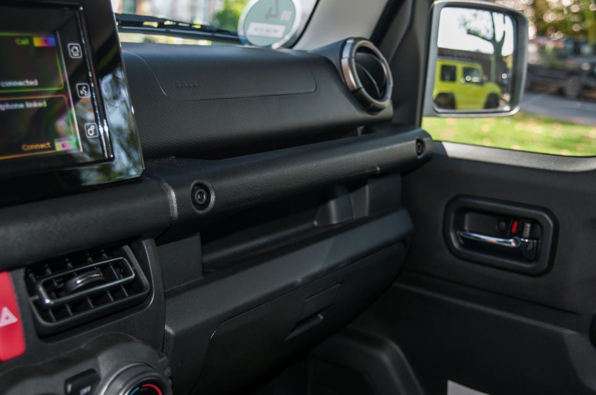 Suzuki Jimny 1.5 102 KM 4WD XLED