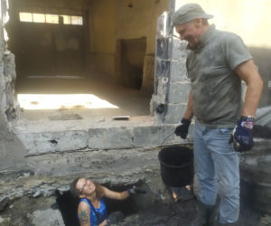 badania archeologiczne  na patio kamienicy przy ul Dworcowej 2  