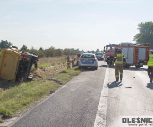 Citroen zderzył się czołowo z wywrotką. Groźny wypadek pod Oleśnicą