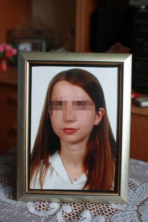 Grób 21-letniej Anny z Zambrowa. Dziewczyna została zgwałcona, poćwiartowana i wrzucona do ogniska