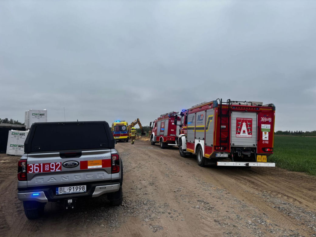 Tragiczny wypadek pod Łomżą. Zginął mężczyzna przysypany ziemią