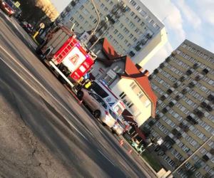 Olsztyn. Wypadek na skrzyżowaniu Dworcowej z Żołnierską. Kierowca nie miał prawa jazdy [ZDJĘCIA]