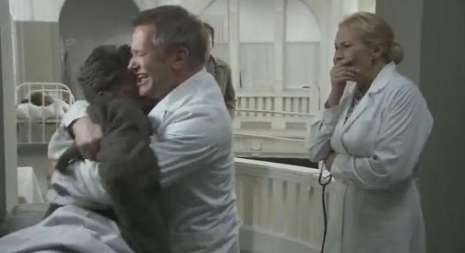 Czas honoru 6 sezon odc. 77. Otto Kirchner (Jacek Mikołajczak), Maria Konarska (Katarzyna Gniewkowska)