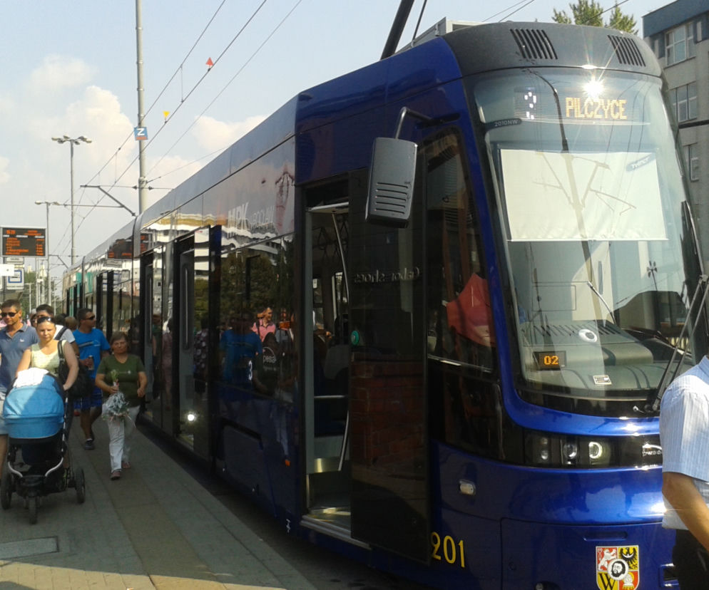Nowe tramwaje już na torowiskach